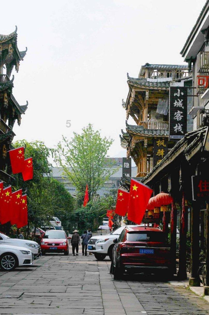 周杰伦为什么不发新专辑了？是因为他写不出来歌了吗？
